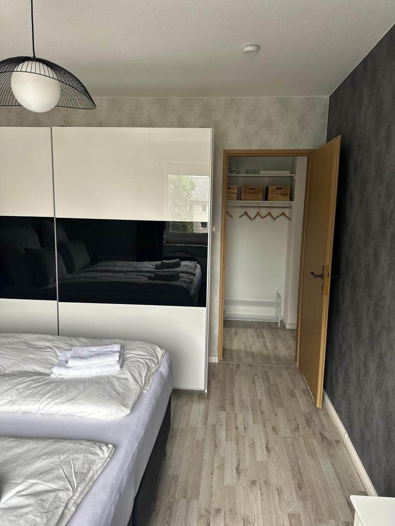 Fewo Am Deich 1 Zentral Mit Stadtblick Und Kontaktloser Check In Bremerhaven Exteriér fotografie