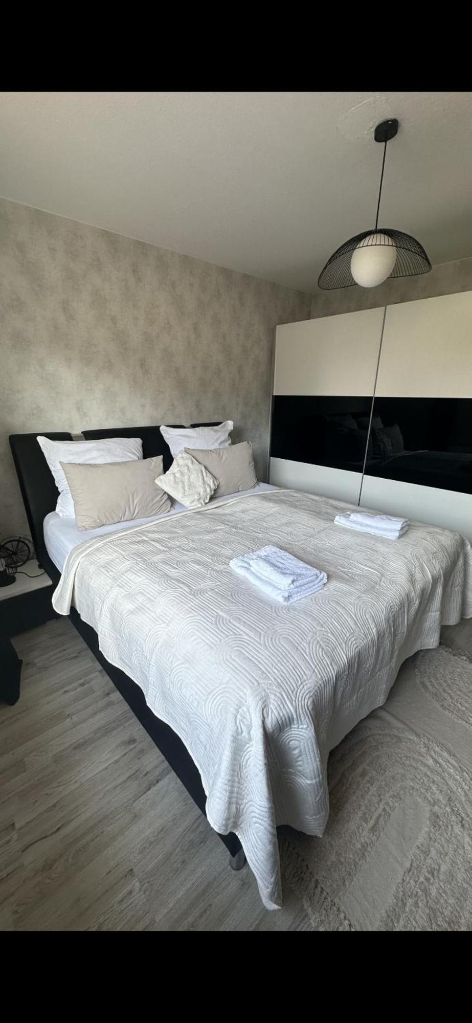 Fewo Am Deich 1 Zentral Mit Stadtblick Und Kontaktloser Check In Bremerhaven Exteriér fotografie